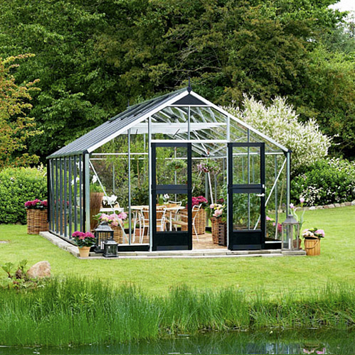 Теплица Juliana Gardener Aluminium под стекло | 3,6х4,3 м. Теплица Juliana Gardener Aluminium под стекло | 3,6х4,3 м.